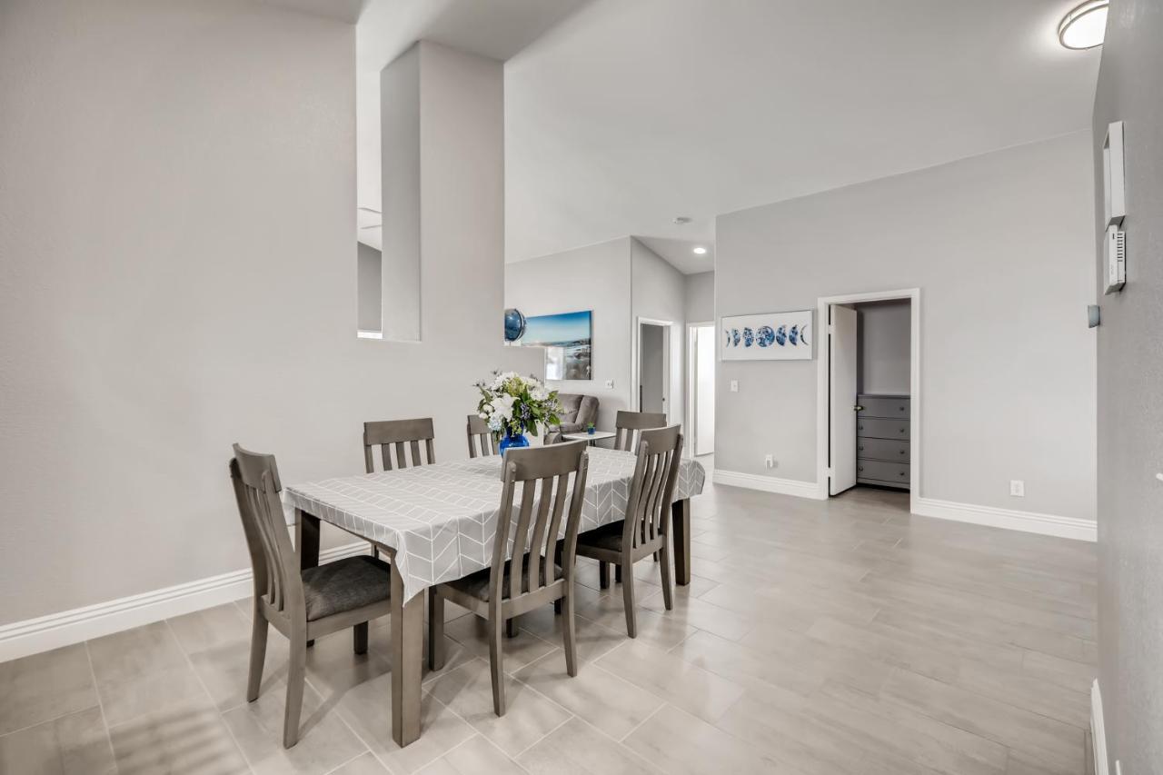 Luxurious House With A Pool, Spa, And Patio, Sleeps 6 Comfortably Las Vegas Buitenkant foto