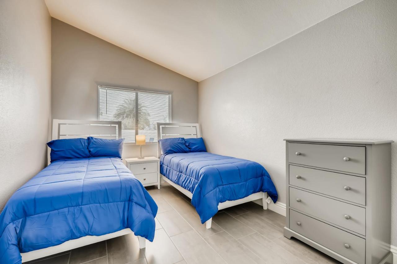 Luxurious House With A Pool, Spa, And Patio, Sleeps 6 Comfortably Las Vegas Buitenkant foto